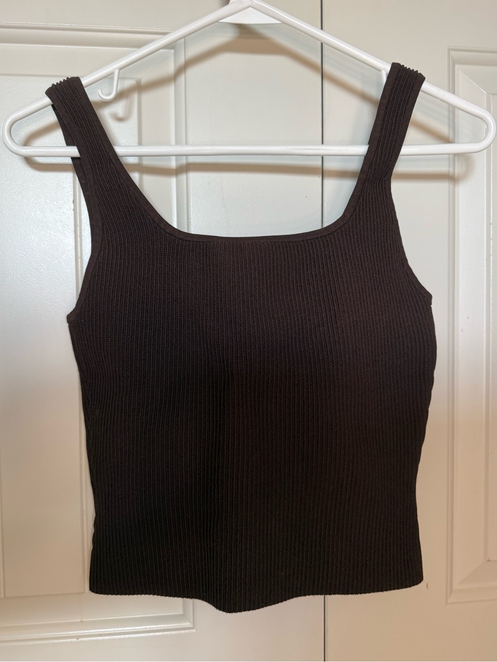 Aritzia Babaton Tank Top - Brown